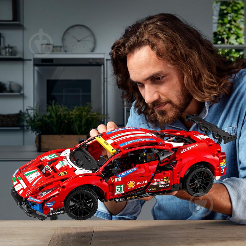 Конструктор LEGO Technic Ferrari 488 GTE “AF Corse #51” 42125 - фото 13