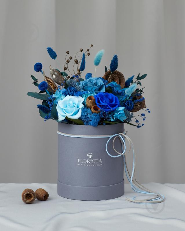 Цветочная композиция в шляпной коробке К высоким достижениям S - фото 1