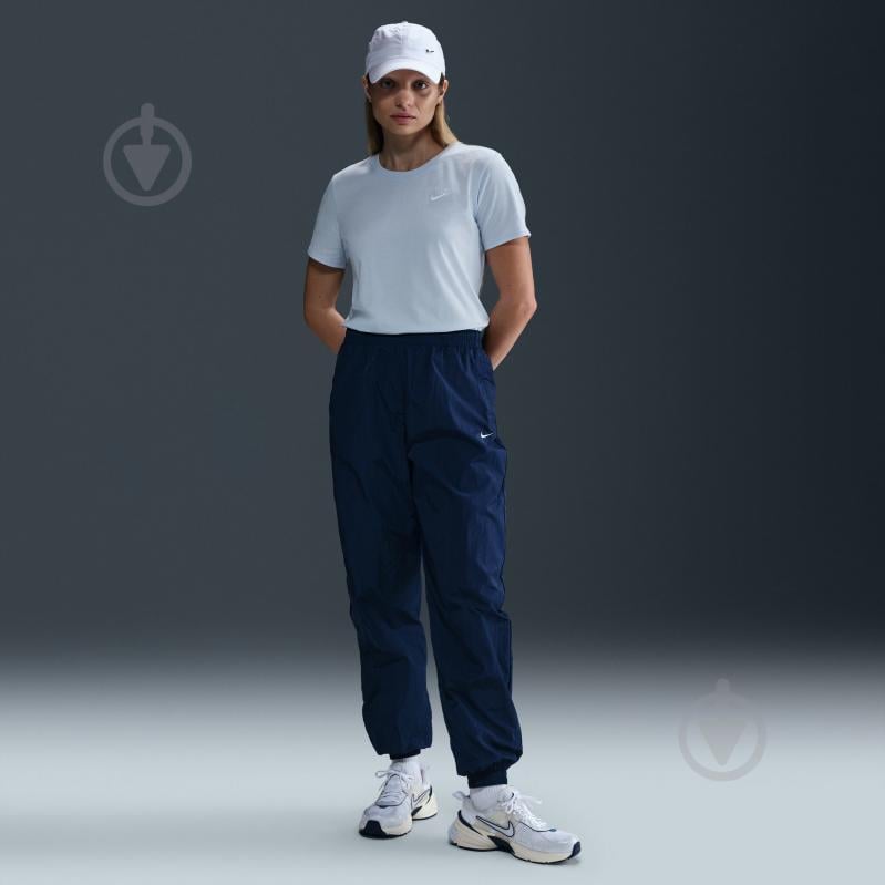 Футболка Nike W NSW CLUB SS TEE DX7902-423 р.L голубой - фото 7 Футболка Nike W NSW CLUB SS TEE DX7902-423 р.L голубой - фото 7