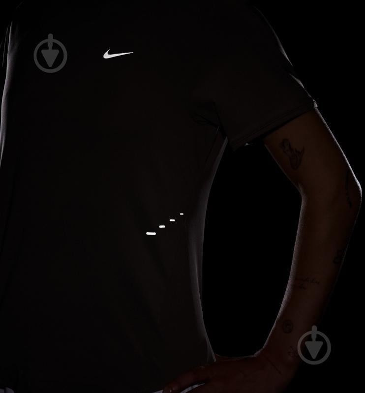 Футболка Nike W NK SWIFT DF SS TOP HM9698-233 р.L коричневый - фото 9