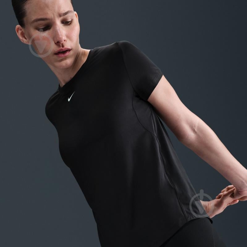 Футболка Nike W NK ONE CLASSIC DF SS TOP WT IB9408-010 р.L черный - фото 11 Футболка Nike W NK ONE CLASSIC DF SS TOP WT IB9408-010 р.L черный - фото 11