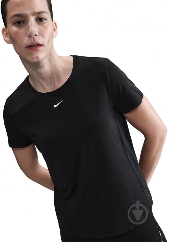 Футболка Nike W NK ONE CLASSIC DF SS TOP WT IB9408-010 р.L черный - фото 4 Футболка Nike W NK ONE CLASSIC DF SS TOP WT IB9408-010 р.L черный - фото 4