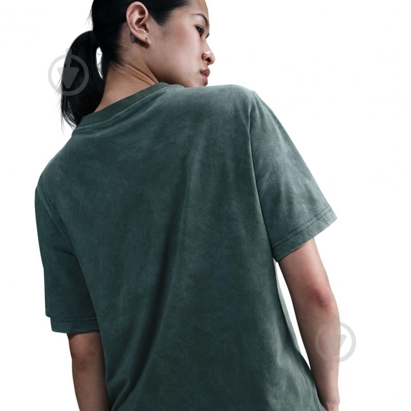 Футболка W NK SS TEE OC BB SP25 HJ3634-338 р.M зеленый - фото 5 Футболка W NK SS TEE OC BB SP25 HJ3634-338 р.M зеленый - фото 5