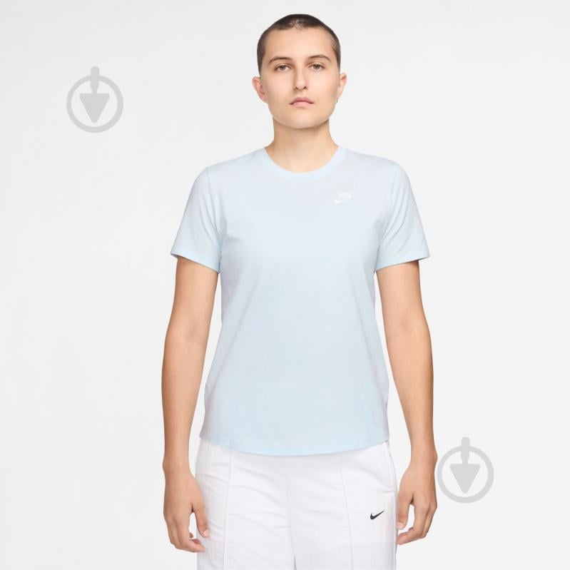 Футболка Nike W NSW CLUB SS TEE DX7902-423 р.XS голубой - фото 1 Футболка Nike W NSW CLUB SS TEE DX7902-423 р.XS голубой - фото 1
