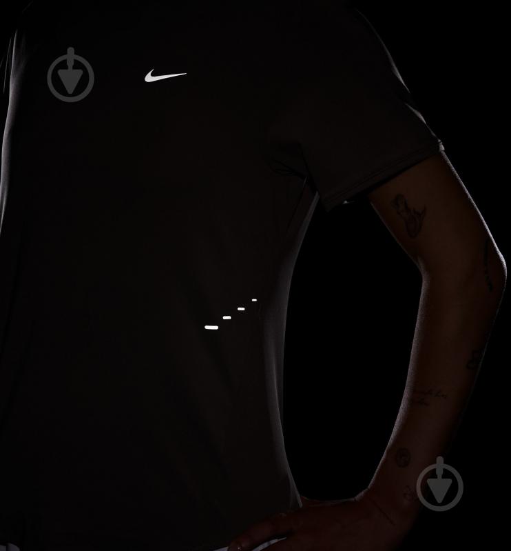 Футболка Nike W NK SWIFT DF SS TOP HM9698-233 р.XS коричневый - фото 9