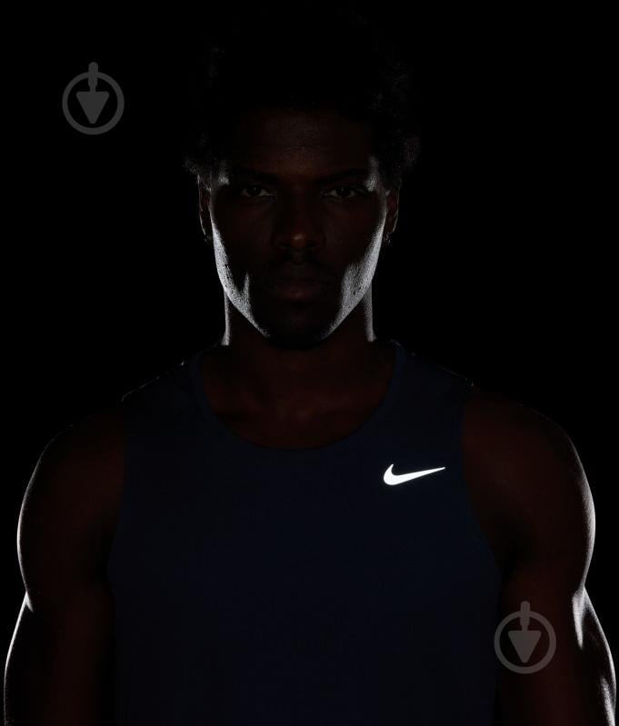 Майка Nike M NK DF MILER TANK DV9321-437 р.2XL голубой - фото 12 Майка Nike M NK DF MILER TANK DV9321-437 р.2XL голубой - фото 12