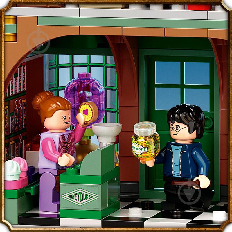 Конструктор LEGO Harry Potter Визит в деревню Хогсмид 76388 - фото 4