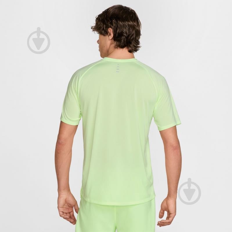 Футболка Nike M NK DFADV STRIDE SS TOP HV5203-701 р.L желтый - фото 2 Футболка Nike M NK DFADV STRIDE SS TOP HV5203-701 р.L желтый - фото 2