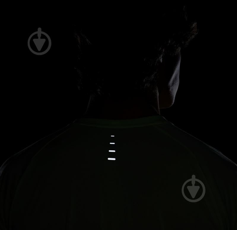 Футболка Nike M NK DFADV STRIDE SS TOP HV5203-701 р.L желтый - фото 8 Футболка Nike M NK DFADV STRIDE SS TOP HV5203-701 р.L желтый - фото 8