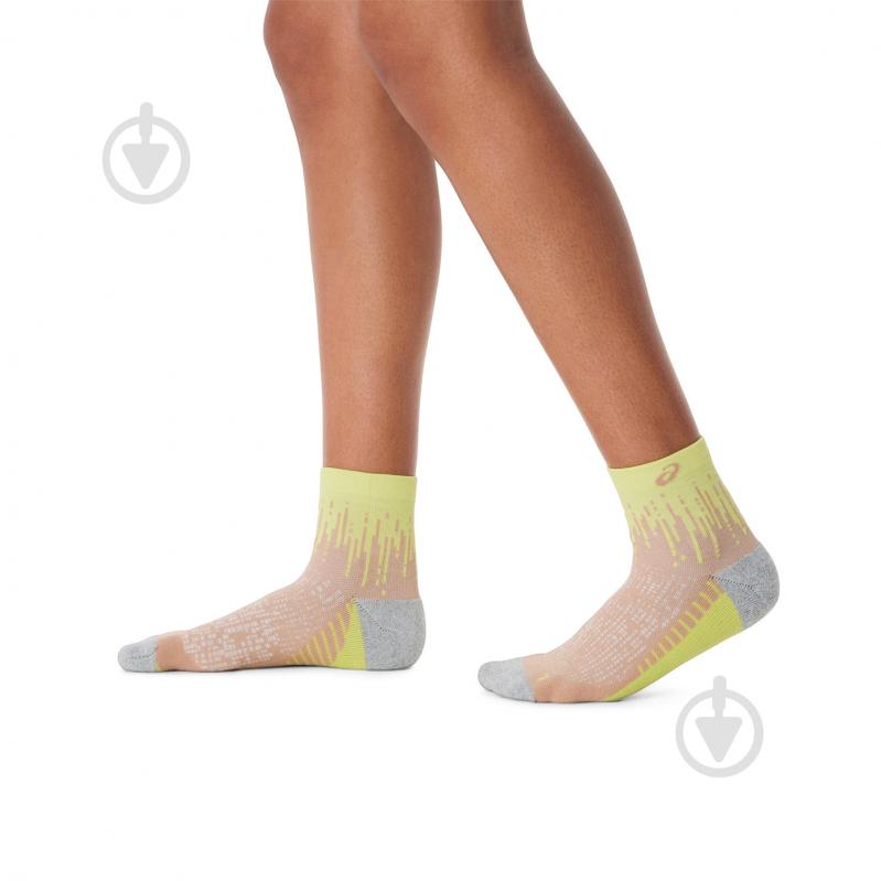 Носки Asics PERFORMANCE RUN SOCK QUARTER 3013A980-701 р.47-49 разноцветный - фото 4 Носки Asics PERFORMANCE RUN SOCK QUARTER 3013A980-701 р.47-49 разноцветный - фото 4