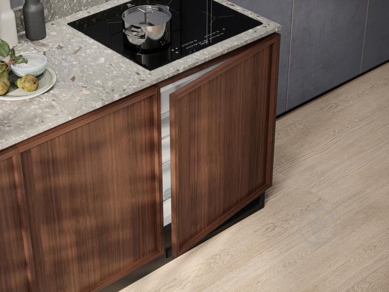 Встраиваемый холодильник Electrolux LXB2AE82S - фото 2 Встраиваемый холодильник Electrolux LXB2AE82S - фото 2