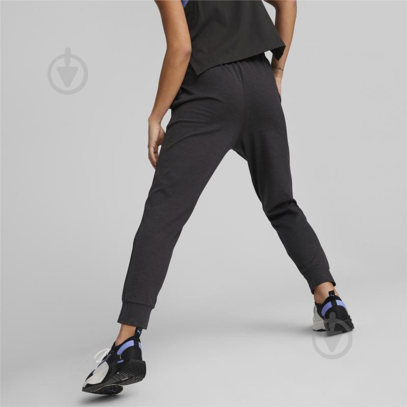 Брюки Puma TRAIN CLOUDSPUN JOGGER 52310901 р. M черный - фото 5