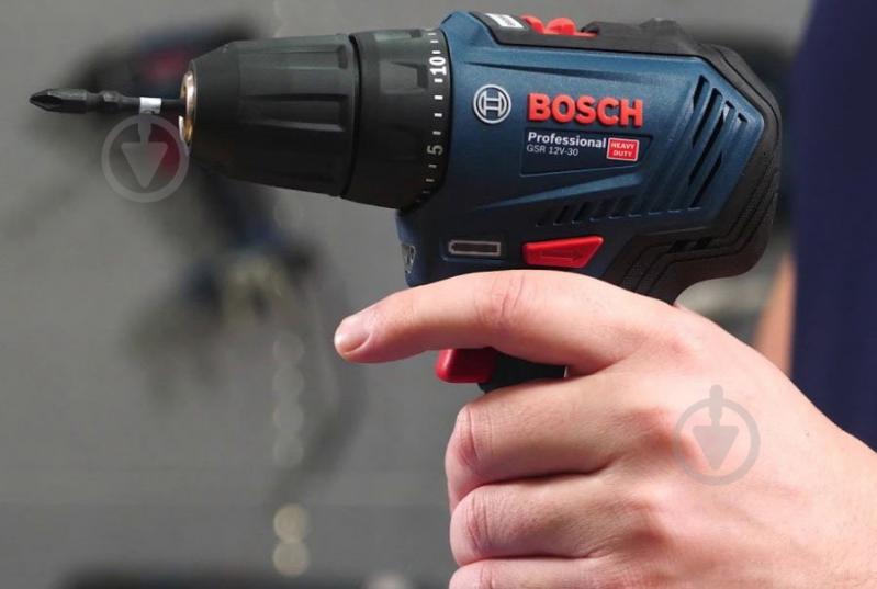 Шуруповерт акумуляторний Bosch Professional GSR 12V-30 з набором насадок 06019G9001 - фото 4