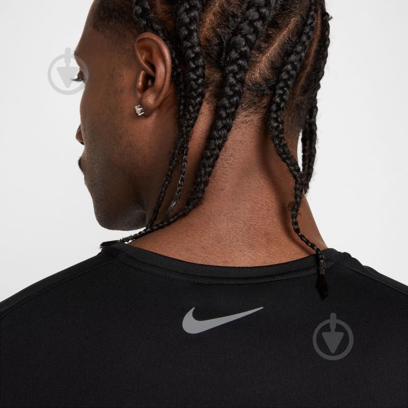 Футболка Nike M NK DF UV MILER FLASH SS IB4127-010 р.S черный - фото 4 Футболка Nike M NK DF UV MILER FLASH SS IB4127-010 р.S черный - фото 4