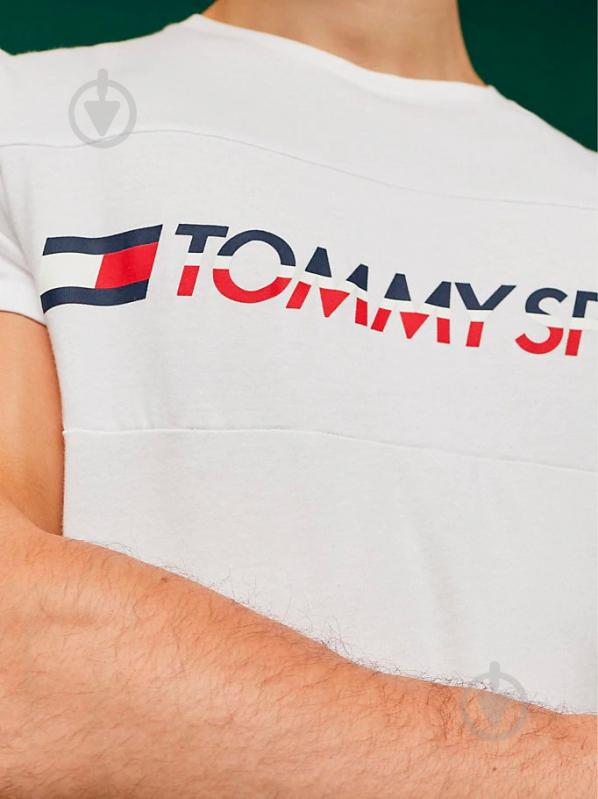 Футболка Tommy Hilfiger T-Shirt Logo Driver S20S200082100 р.M белый - фото 13