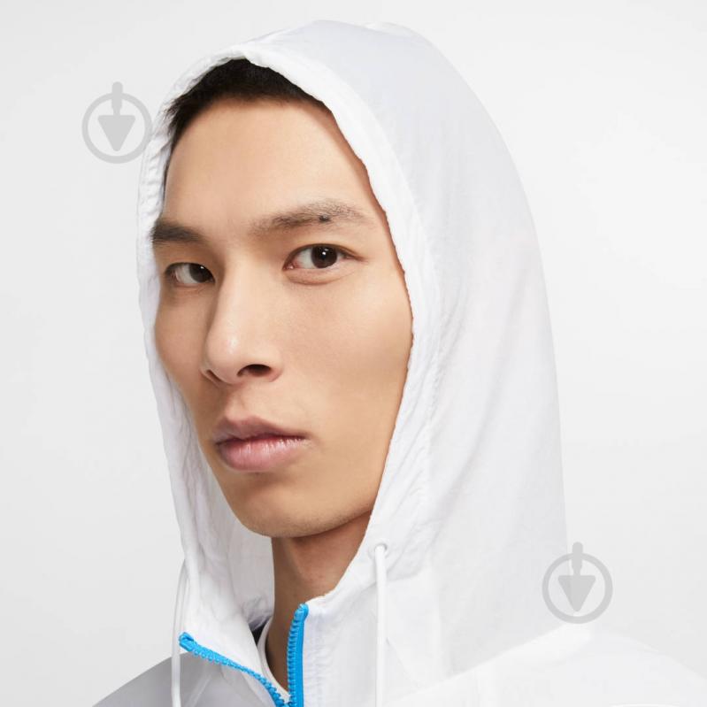 Ветровка мужская демисезонная Nike M NSW HE WR JKT WVN SIGNATURE CJ4358-100 р.M белая - фото 4 Ветровка мужская демисезонная Nike M NSW HE WR JKT WVN SIGNATURE CJ4358-100 р.M белая - фото 4