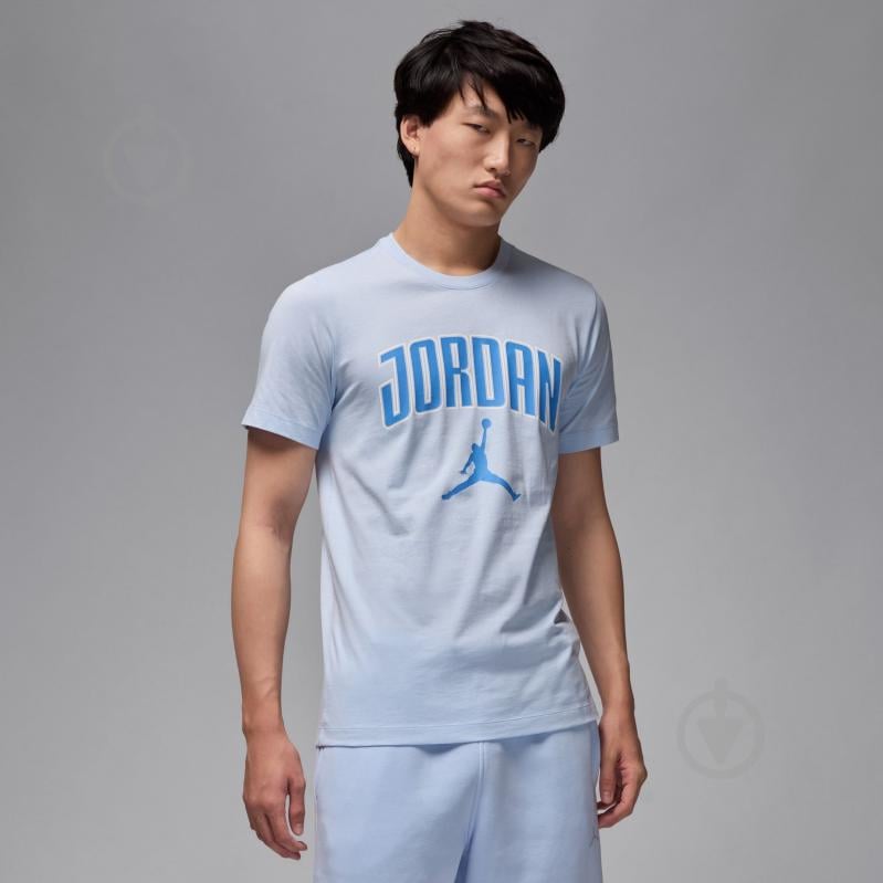 Футболка Jordan M J CITY 88 SS CREW HQ0009-407 р.XL блакитний - фото 1 Футболка Jordan M J CITY 88 SS CREW HQ0009-407 р.XL блакитний - фото 1