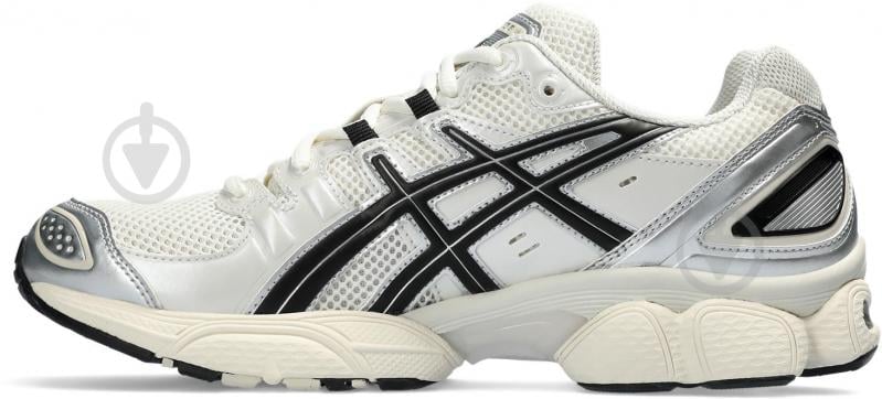 Кросівки чоловічі Asics Gel-Nimbus 9 1201A424_105 р.43,5 білі - фото 2