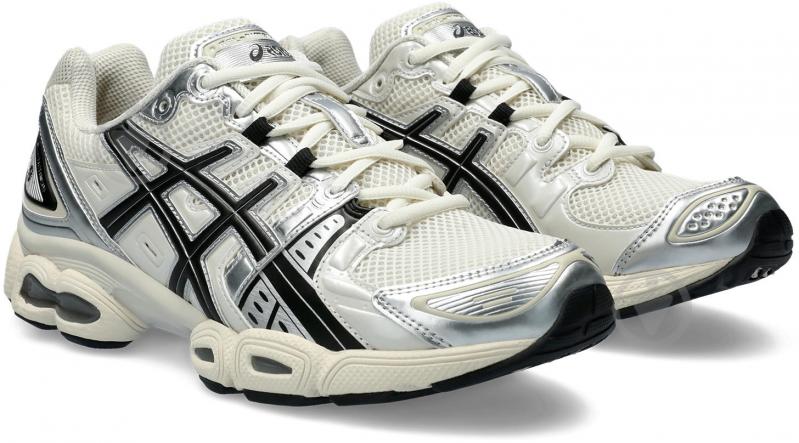 Кросівки чоловічі Asics Gel-Nimbus 9 1201A424_105 р.43,5 білі - фото 4