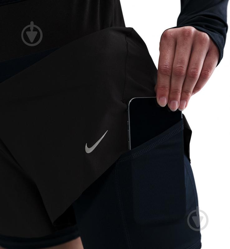 Шорти Nike W NK SWIFT DF MR 2N1 SHRT HJ5376-010 р. M чорний - фото 7 Шорти Nike W NK SWIFT DF MR 2N1 SHRT HJ5376-010 р. M чорний - фото 7