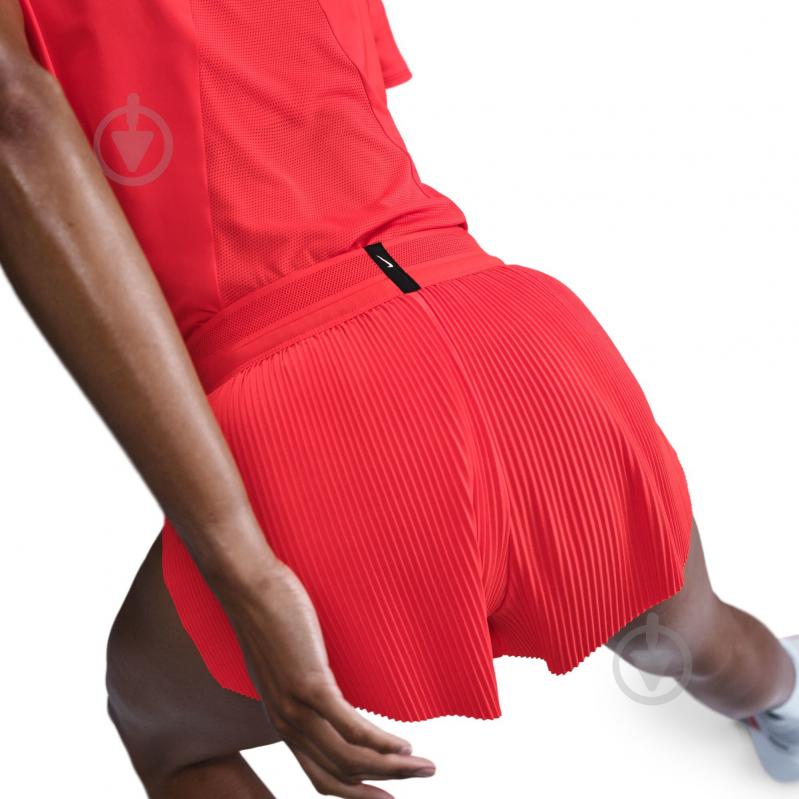 Шорти Nike W NK ARSWFT DFADV MR 3IN SHORT FN2328-696 р. S червоний - фото 5 Шорти Nike W NK ARSWFT DFADV MR 3IN SHORT FN2328-696 р. S червоний - фото 5
