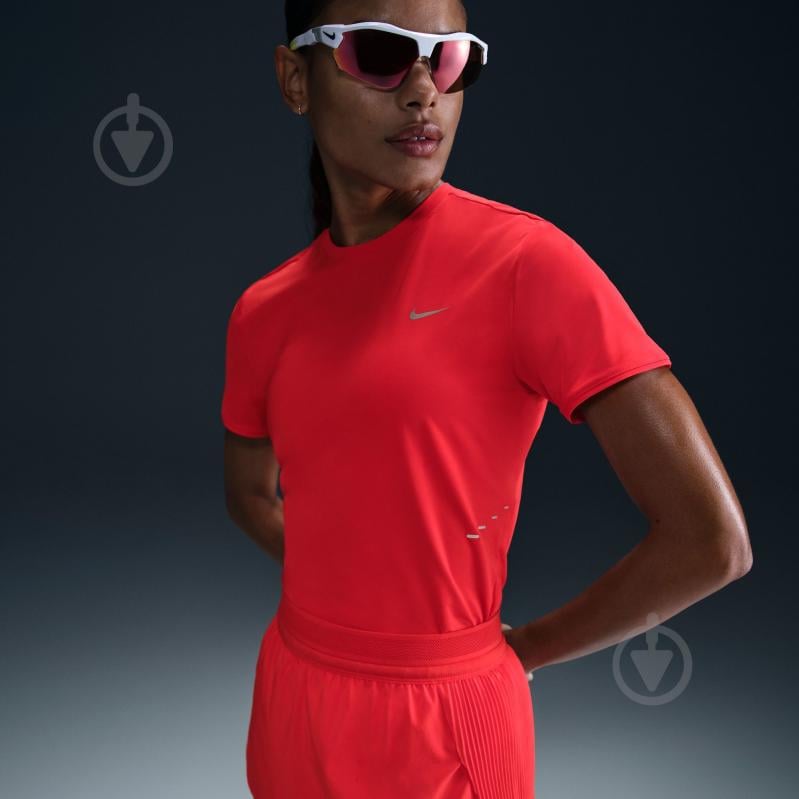 Шорти Nike W NK ARSWFT DFADV MR 3IN SHORT FN2328-696 р. S червоний - фото 9 Шорти Nike W NK ARSWFT DFADV MR 3IN SHORT FN2328-696 р. S червоний - фото 9