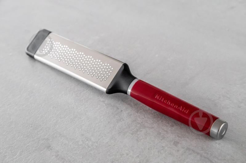 Тертка для лимона KitchenAid з чохлом, 31,7 см, червоний (KAG321OHERE) - фото 10