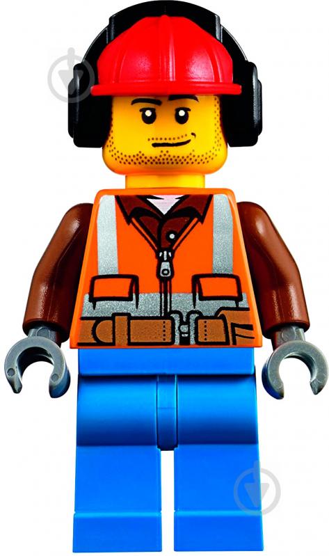 Конструктор LEGO City Лісоповальний трактор 60181 - фото 4