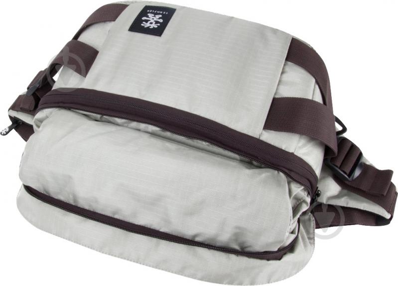 Рюкзак складний Crumpler Light Delight Foldable Backpack platinum LDFBP-012 - фото 9 Рюкзак складний Crumpler Light Delight Foldable Backpack platinum LDFBP-012 - фото 9