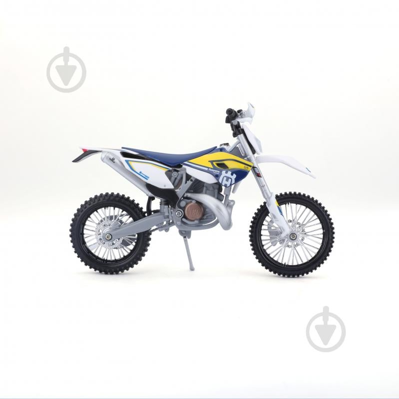 Мотоцикл Maisto Husqvarna FE 501 1:12 31101-16921 - фото 5