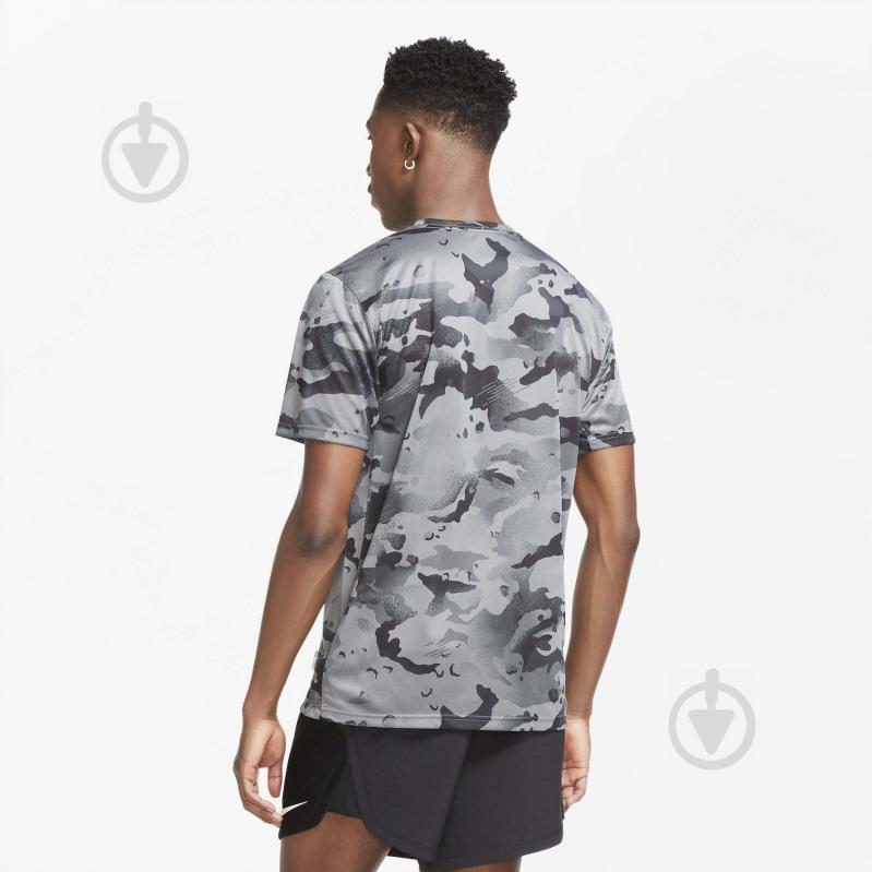 Футболка Nike M NK DRY TEE LEG CAMO AOP CU8477-084 р.M серый - фото 4