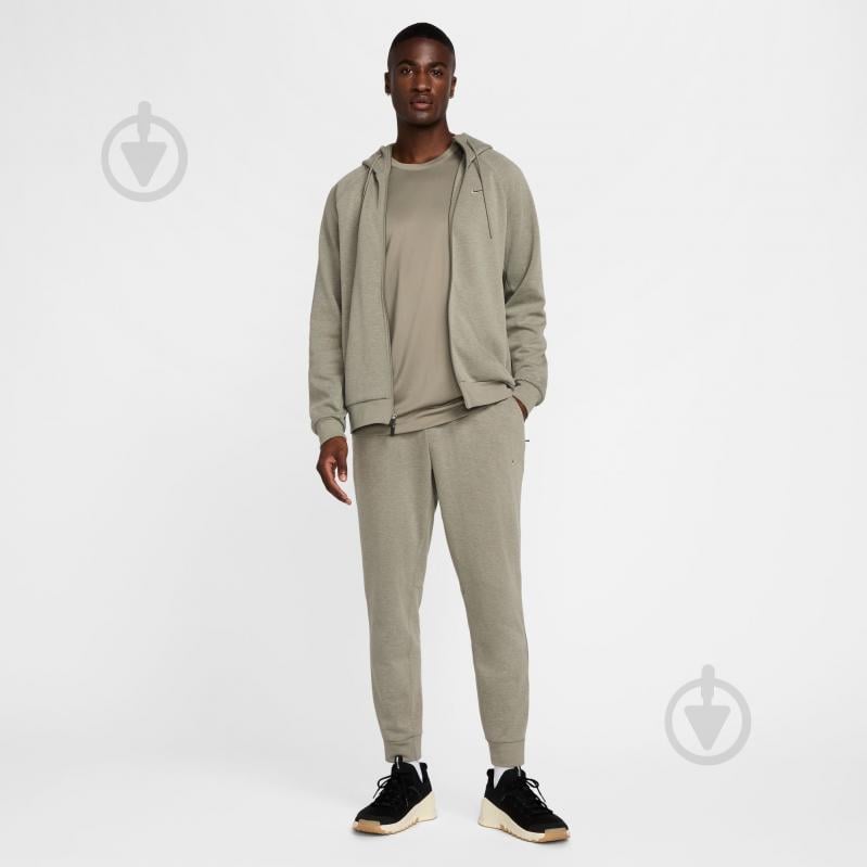 Брюки Nike M NK DF UV PRIMARY JOGGER PANT FZ0975-320 р. XL хаки - фото 7 Брюки Nike M NK DF UV PRIMARY JOGGER PANT FZ0975-320 р. XL хаки - фото 7