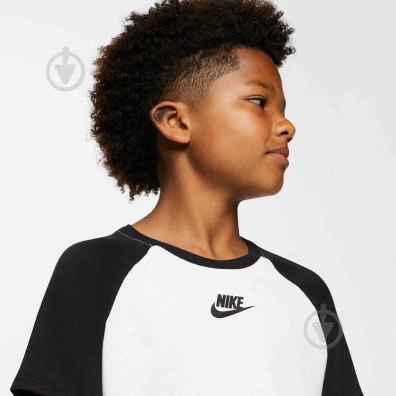 Футболка Nike B NSW TEE HYBRID C&S RAGLAN CV2157-100 р.XS белый - фото 6