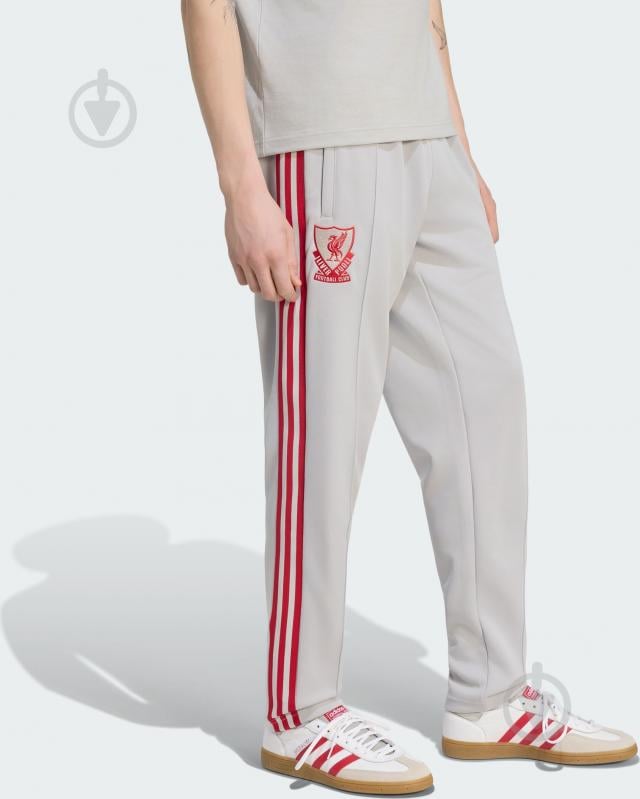 Брюки Adidas LFC OG2 TP KG2902 р. M серый - фото 1 Брюки Adidas LFC OG2 TP KG2902 р. M серый - фото 1