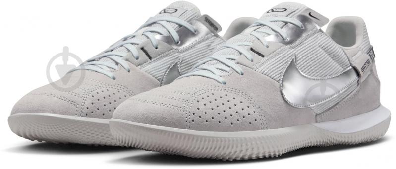 Футзальне взуття Nike Streetgato DC8466-005 р.44,5 коричневий - фото 5 Футзальне взуття Nike Streetgato DC8466-005 р.44,5 коричневий - фото 5