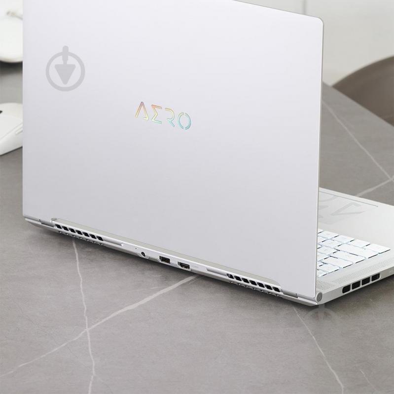 Ноутбук Gigabyte AERO 16" (AERO 16 BSF-73KZ994SO) silver - фото 13