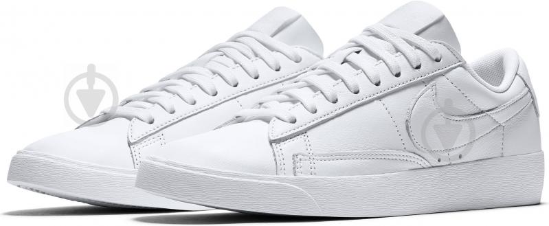 Кросівки жіночі Nike BLAZER LOLE AV9370-111 р.37,5 білі - фото 1