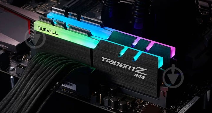 Оперативная память G.Skill DDR4 SDRAM 16 GB (2x8GB) 4400 MHz (F4-4400C18D-16GTZRC) Trident Z RGB - фото 5