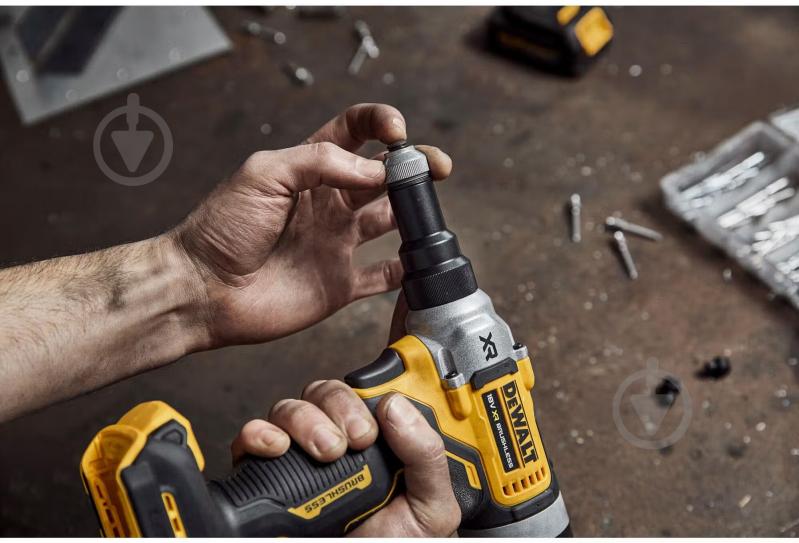 Заклепочник аккумуляторный DeWalt DCF414E2GT - фото 8