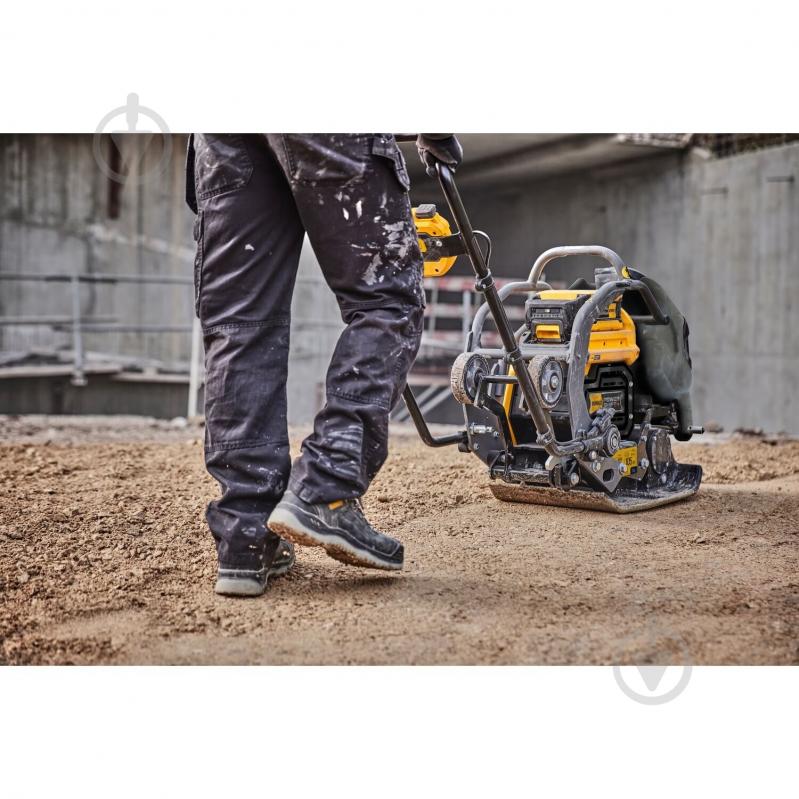 Віброплита DeWalt прямохідна акумуляторна POWERSHIFT DCPS7154N - фото 13 Віброплита DeWalt прямохідна акумуляторна POWERSHIFT DCPS7154N - фото 13