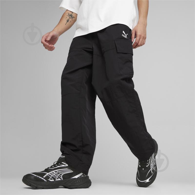 Штани Puma CLASSICS CARGO PANTS WV 62426001 р. M чорний - фото 3