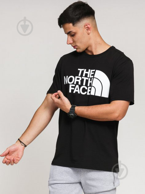 Футболка THE NORTH FACE M STANDARD T-SHIRT NF0A4M7XJK31 р.L чорний - фото 1