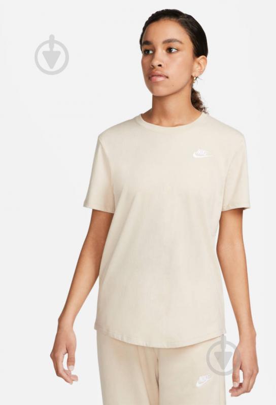 Футболка Nike W NSW TEE CLUB DX7902-126 р.2XL бежевий - фото 1