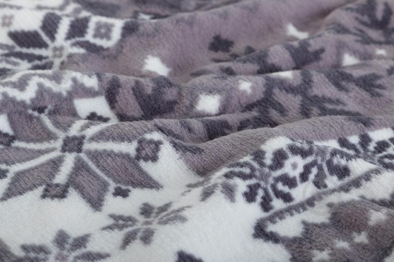 Плед Basic NY Snow-Flakes 150x190 см серый La Nuit - фото 5 Плед Basic NY Snow-Flakes 150x190 см серый La Nuit - фото 5