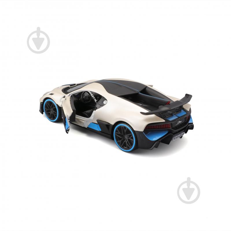 Машинка Maisto 1:24 игрушечная Bugatti Divo 31526 met. white - фото 6