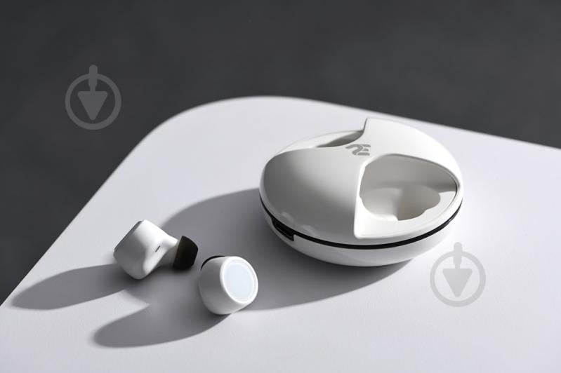 Наушники 2E RainDrops Light True Wireless Waterproof Mic white (2E-EBTWRDLWT) - фото 6