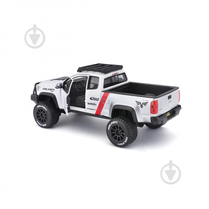 Машинка Maisto 1:24 игрушечная Chevrolet Colorado ZR2 32534 white - фото 3