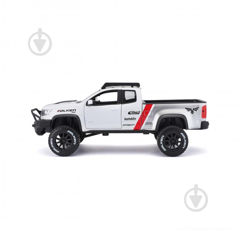 Машинка Maisto 1:24 игрушечная Chevrolet Colorado ZR2 32534 white - фото 4