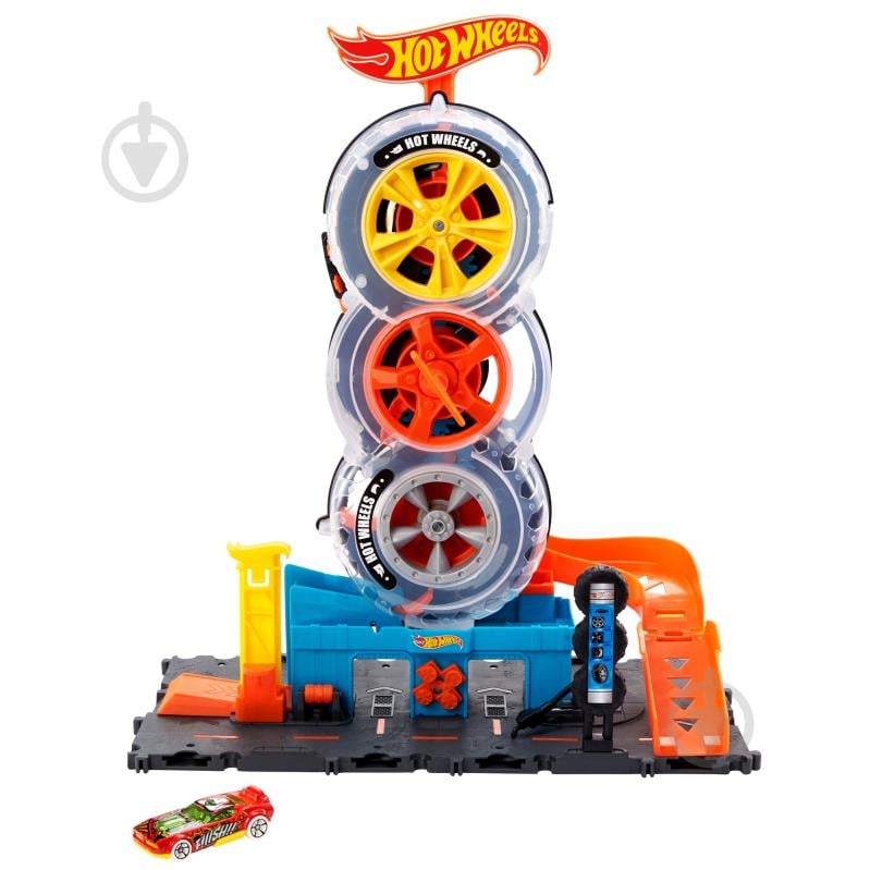 Игровой набор Hot Wheels Приключения и трюки в шиномонтаже HDP02 - фото 1