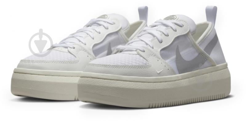 Кроссовки жіночі Nike Court Vision Alta CW6536-102 р.42 белые - фото 2